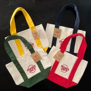 Trader Joe’s Christmas Mini Canvas Totes (BUNDLES)